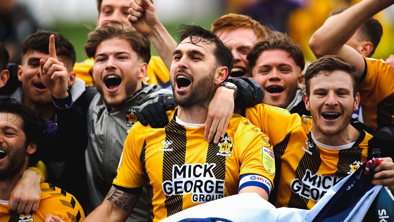 Greg Taylor 2 thin.jpg